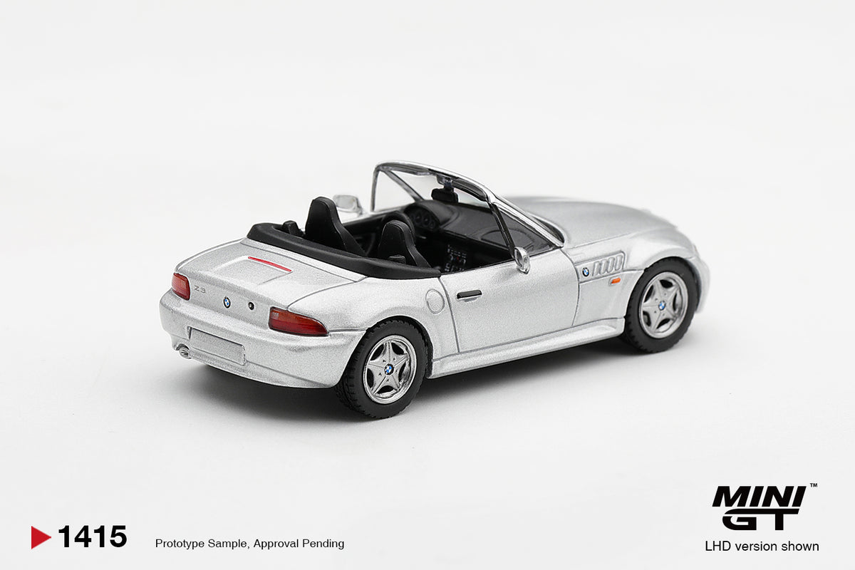 *PREORDER* MINI GT 1415 BMW Z3 TITANIUM SILVER