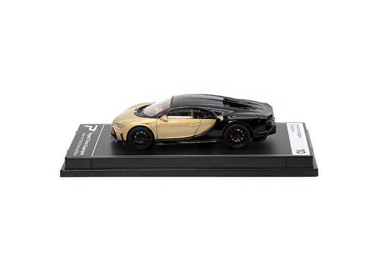 PosterCars- H10 - Bugatti Chiron Supersport (Silk & Nocturne Black)