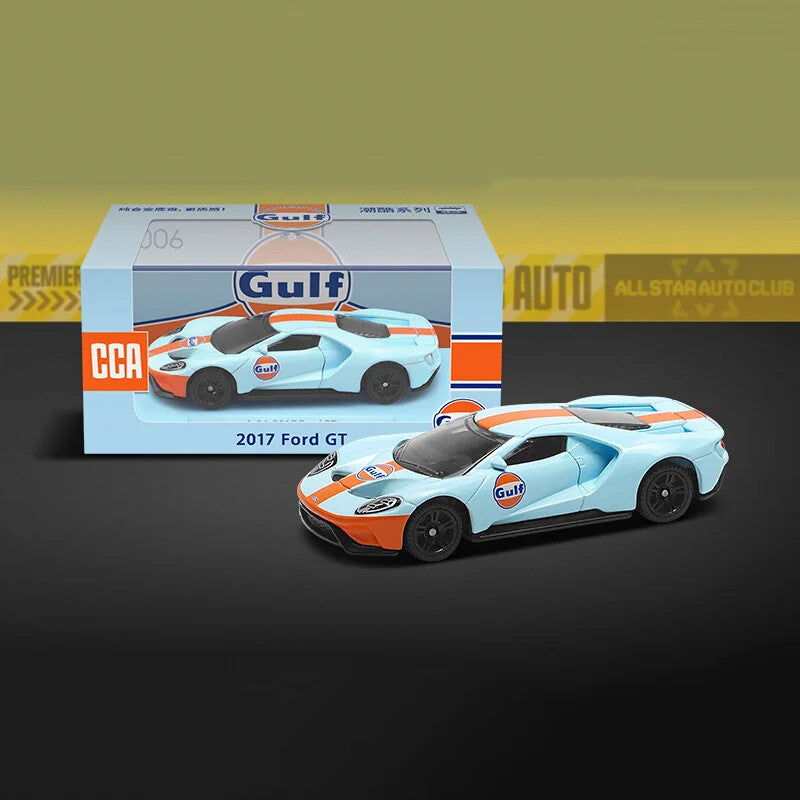CCA 1:64 2017 FORD GT With Acrylic case