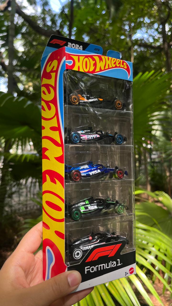 Hotwheels Formula 1 5 Pack 1:64 Scale Die-Cast cars