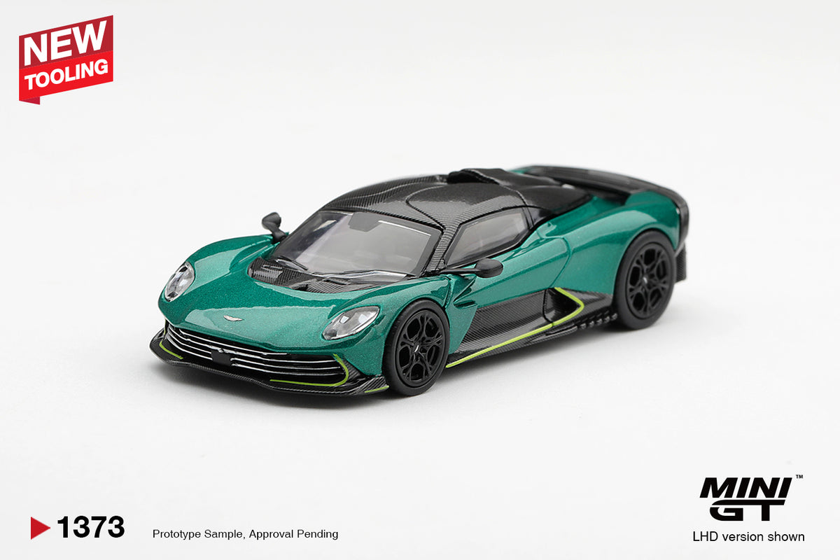 *PREORDER* BLISTER MINI GT 1373 ASTON MARTIN VALHALLA PODIUM GREEN