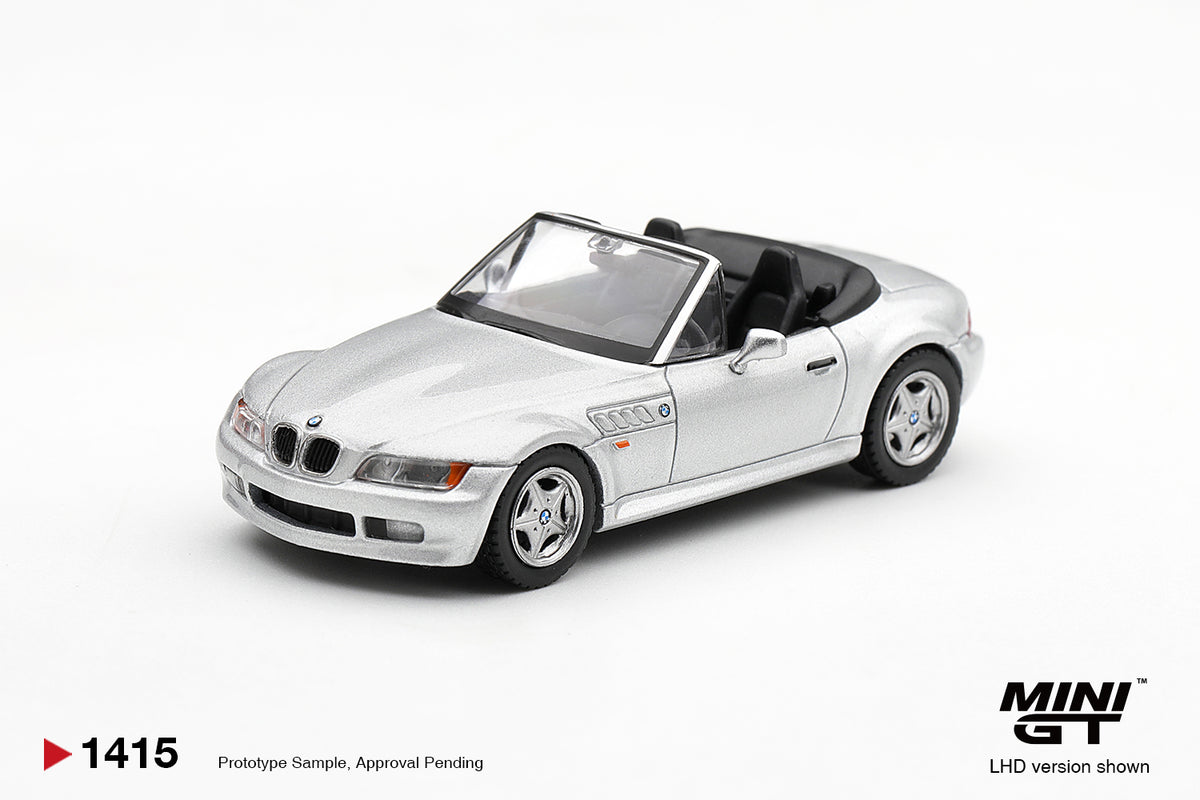 *PREORDER* MINI GT 1415 BMW Z3 TITANIUM SILVER
