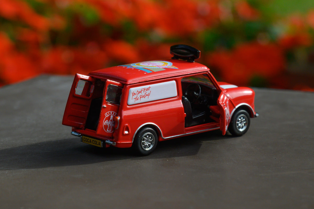 Tiny City Austin Mini Countryman Coca-Cola