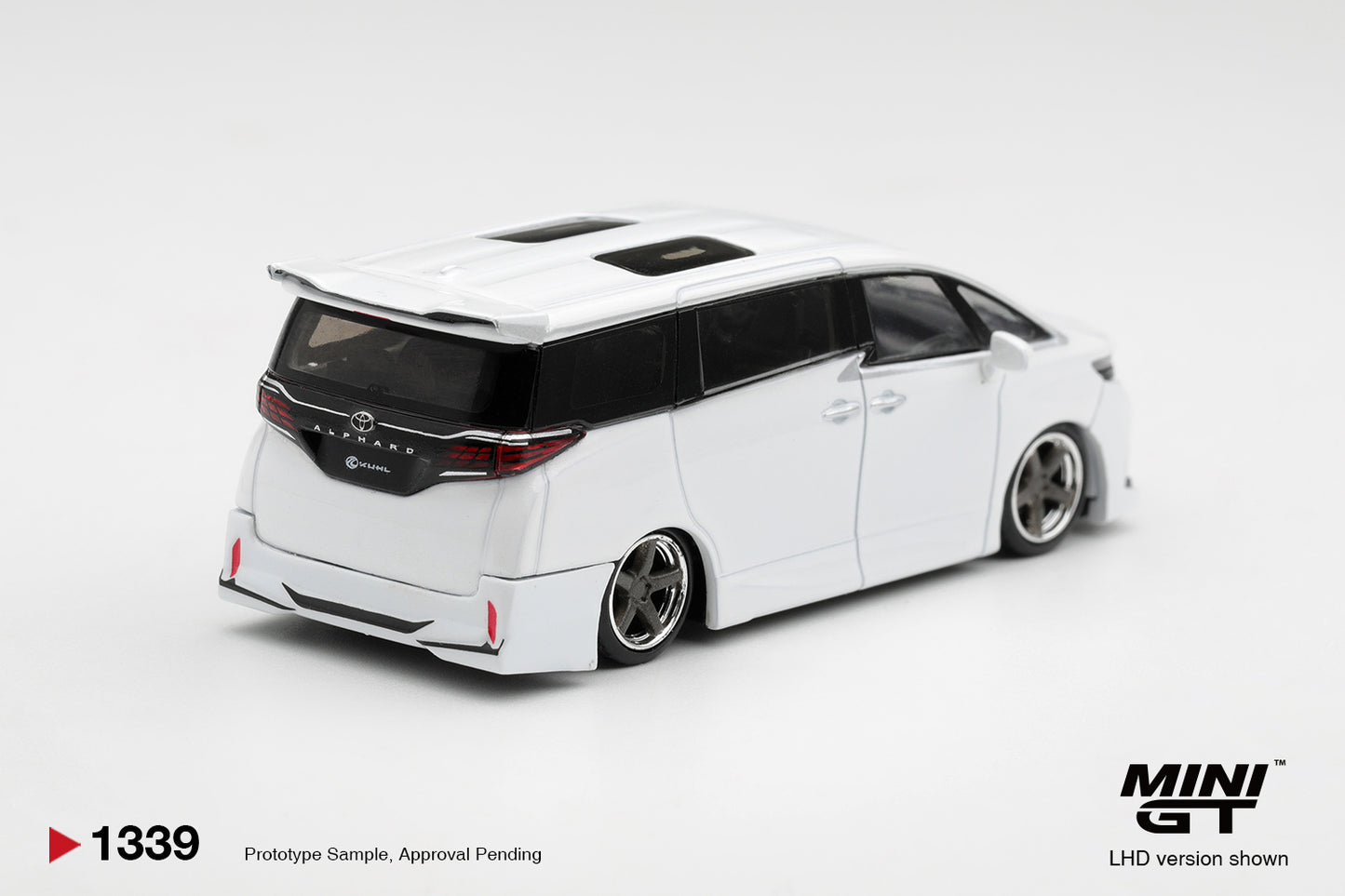 *PRE ORDER* MINI GT 1339 Toyota Vellfire 40 KUHL White