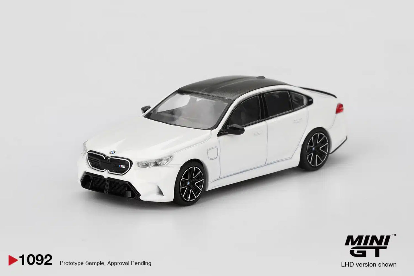 *Pre-Order* MINI GT 1092 BMW M5 Alpine White