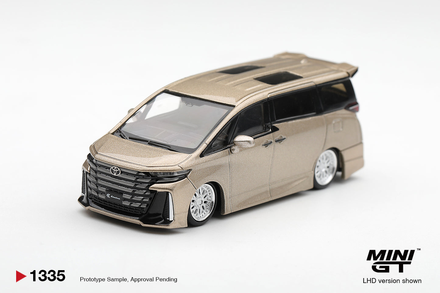 *PRE ORDER* MINI GT 1335 Toyota Vellfire KUHL racing gold