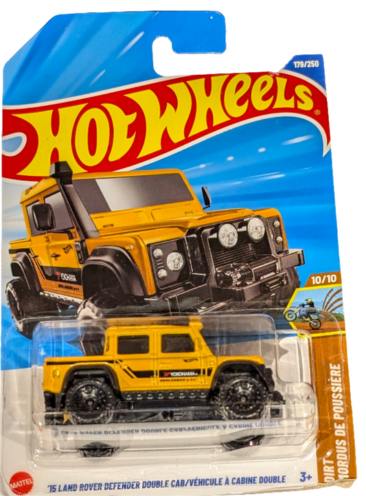 Hotwheels 15 Land Rover Defender Double Cab Combo of two cars