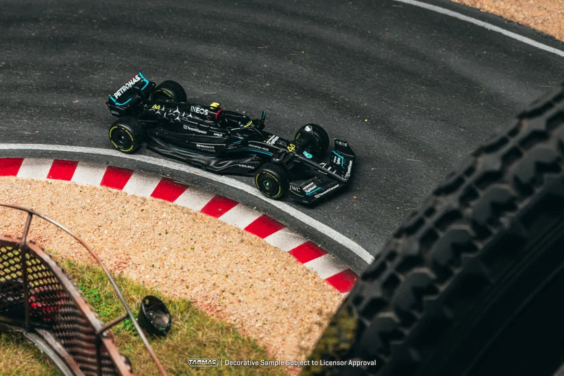 Tarmac Works Mercedes-AMG F1 W14 E Performance Italian Grand Prix 2023 Lewis Hamilton