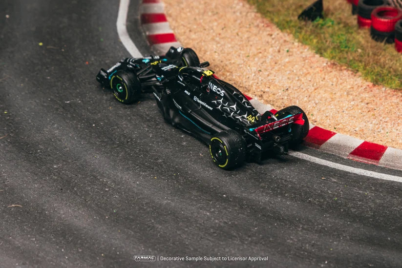 Tarmac Works Mercedes-AMG F1 W14 E Performance Italian Grand Prix 2023 Lewis Hamilton