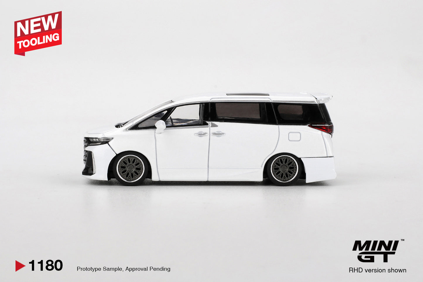 MINI GT 1180 Toyota Vellfire 40 KUHL White