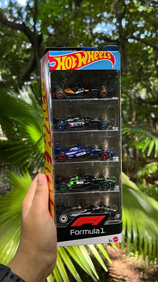 Hotwheels Formula 1 5 Pack 1:64 Scale Die-Cast cars